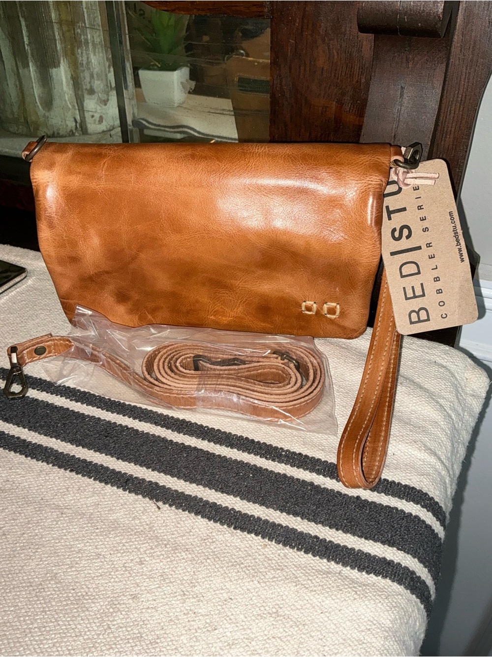 NWT Bed Stu Leather Cadence Wallet Wristlet Crossbody Bag Tan Rustic MSRP $179